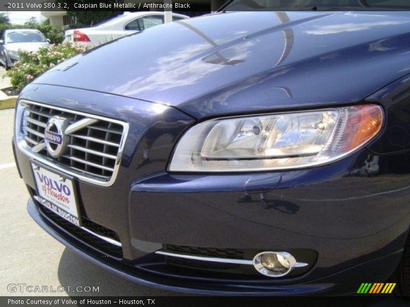 Caspian Blue Metallic / Anthracite Black 2011 Volvo S80 3.2