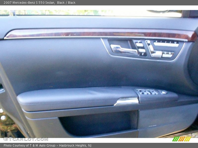 Black / Black 2007 Mercedes-Benz S 550 Sedan
