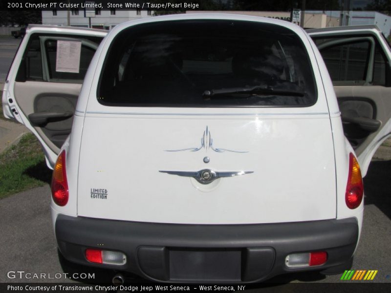 Stone White / Taupe/Pearl Beige 2001 Chrysler PT Cruiser Limited
