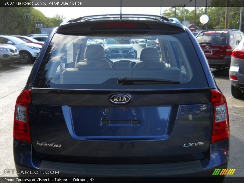 Velvet Blue / Beige 2007 Kia Rondo LX V6