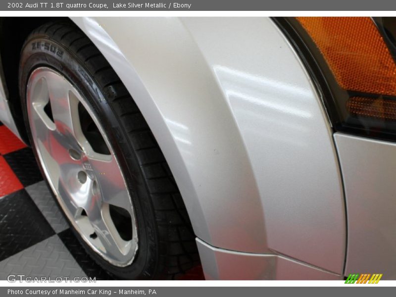 Lake Silver Metallic / Ebony 2002 Audi TT 1.8T quattro Coupe