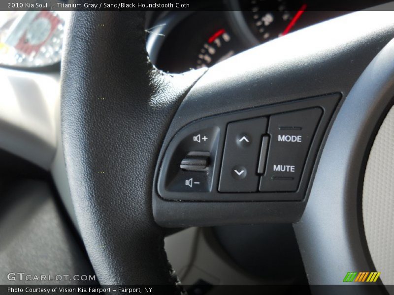 Titanium Gray / Sand/Black Houndstooth Cloth 2010 Kia Soul !