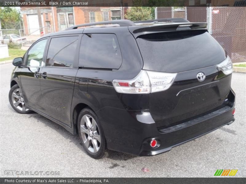 Black / Dark Charcoal 2011 Toyota Sienna SE