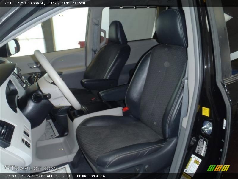Black / Dark Charcoal 2011 Toyota Sienna SE