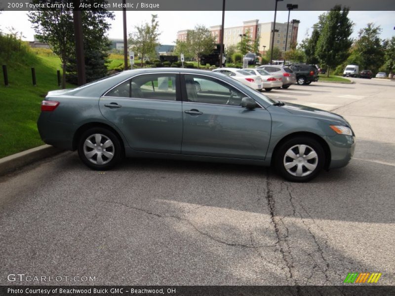 Aloe Green Metallic / Bisque 2009 Toyota Camry LE