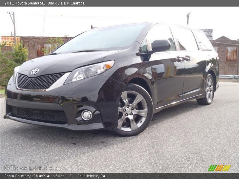 Black / Dark Charcoal 2011 Toyota Sienna SE