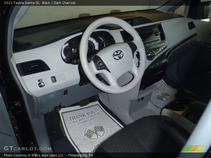 Black / Dark Charcoal 2011 Toyota Sienna SE
