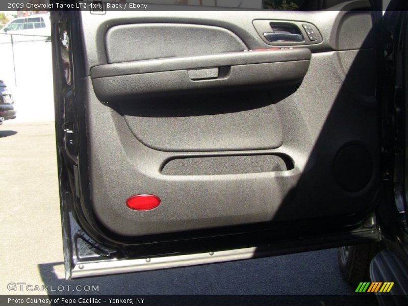 Black / Ebony 2009 Chevrolet Tahoe LTZ 4x4