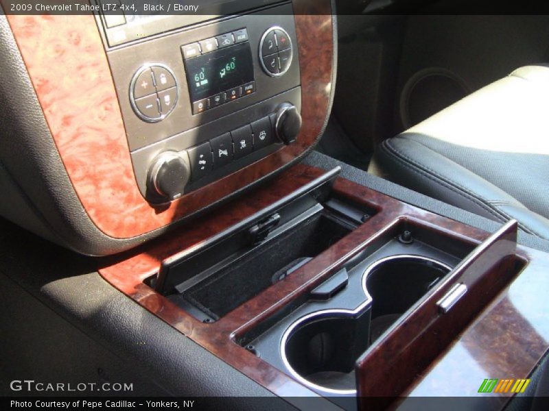 Black / Ebony 2009 Chevrolet Tahoe LTZ 4x4
