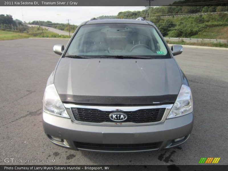 Titanium Silver / Gray 2011 Kia Sedona EX