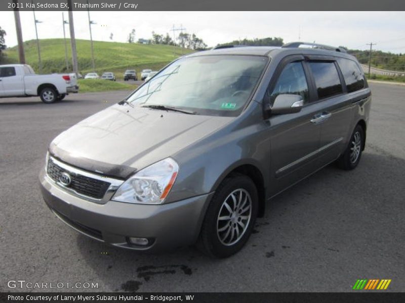Titanium Silver / Gray 2011 Kia Sedona EX