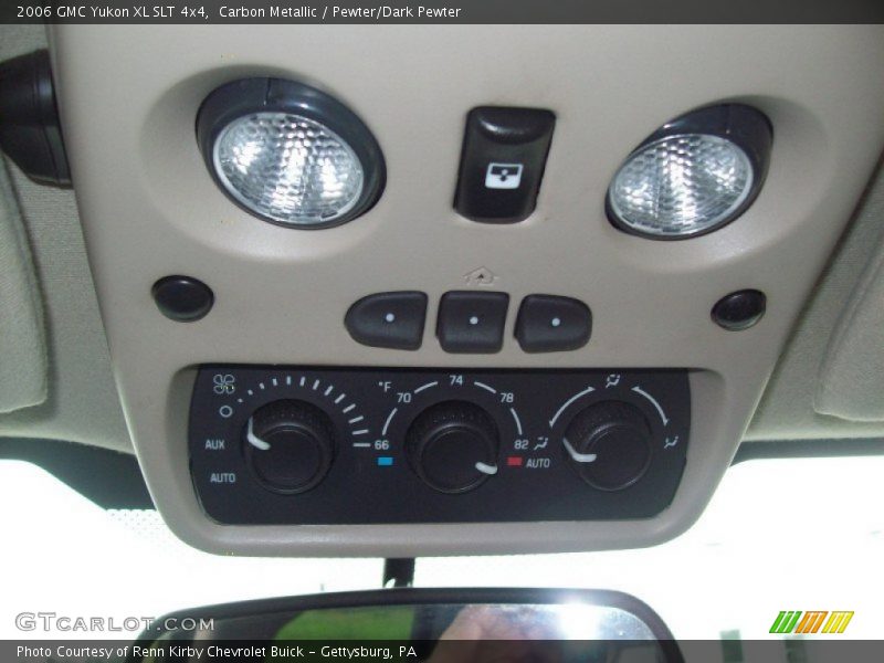 Controls of 2006 Yukon XL SLT 4x4