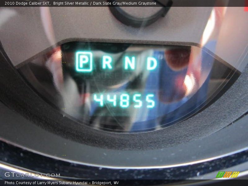 Bright Silver Metallic / Dark Slate Gray/Medium Graystone 2010 Dodge Caliber SXT