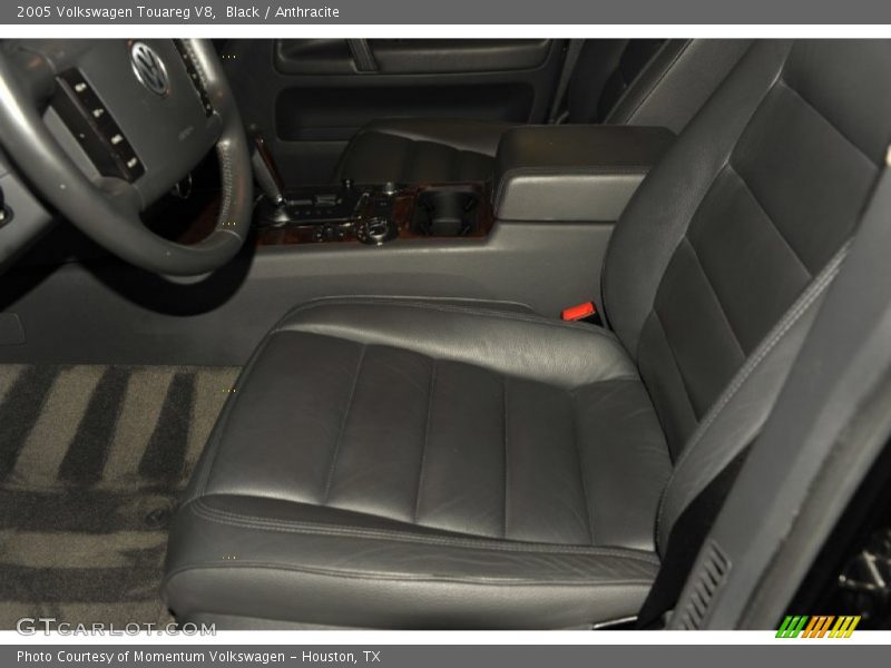 Black / Anthracite 2005 Volkswagen Touareg V8