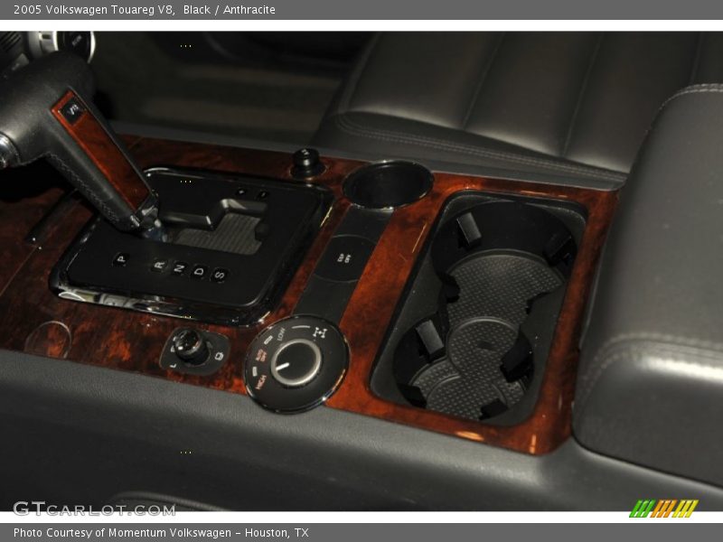 Black / Anthracite 2005 Volkswagen Touareg V8