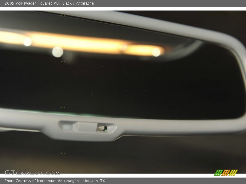 Black / Anthracite 2005 Volkswagen Touareg V8