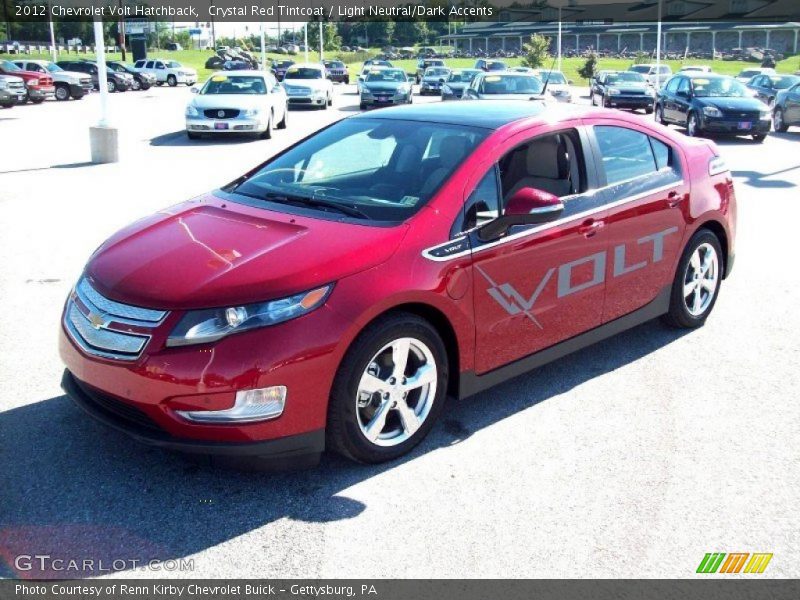 Front 3/4 View of 2012 Volt Hatchback