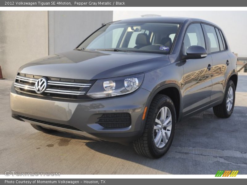 Pepper Gray Metallic / Black 2012 Volkswagen Tiguan SE 4Motion
