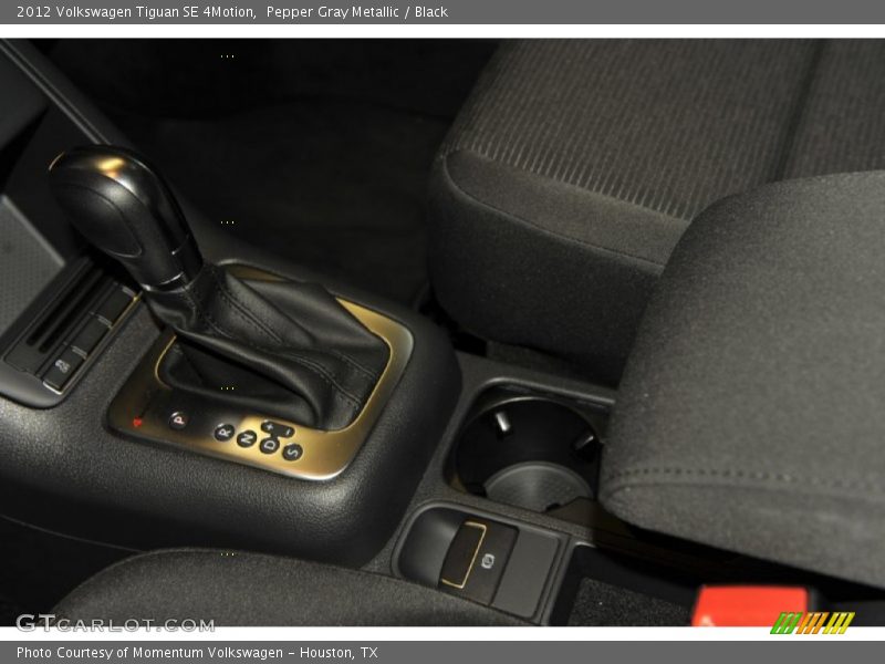 Pepper Gray Metallic / Black 2012 Volkswagen Tiguan SE 4Motion