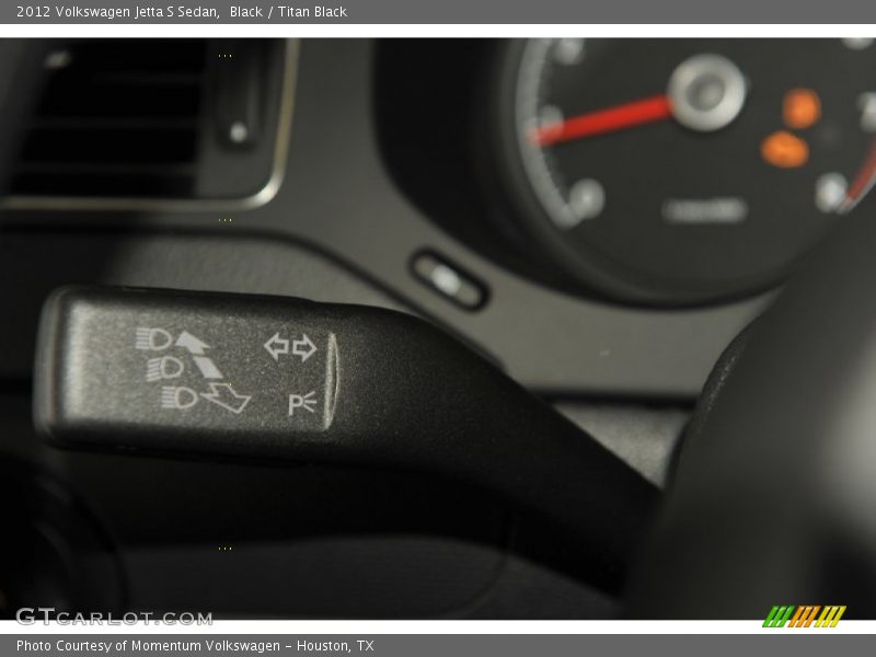 Black / Titan Black 2012 Volkswagen Jetta S Sedan