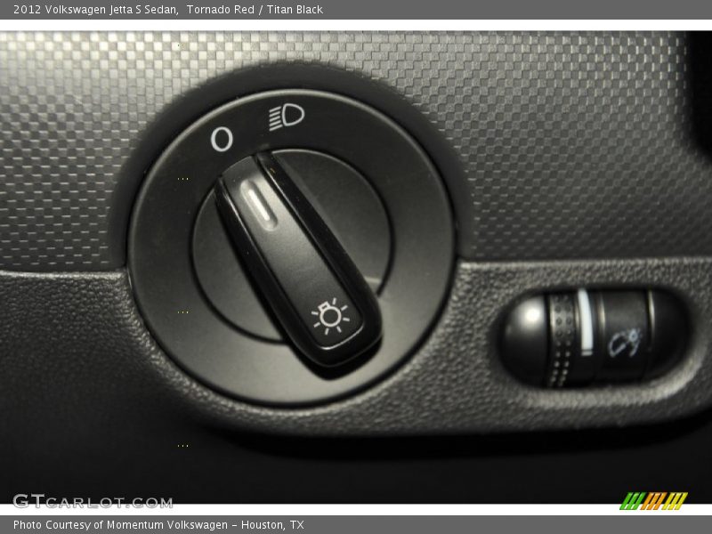 Tornado Red / Titan Black 2012 Volkswagen Jetta S Sedan
