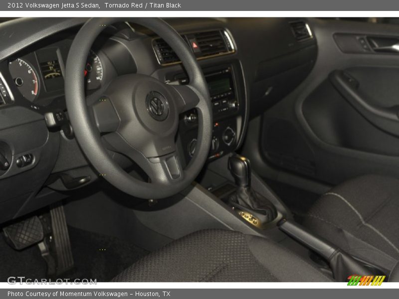 Tornado Red / Titan Black 2012 Volkswagen Jetta S Sedan