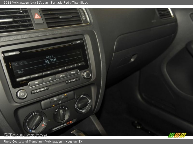 Tornado Red / Titan Black 2012 Volkswagen Jetta S Sedan