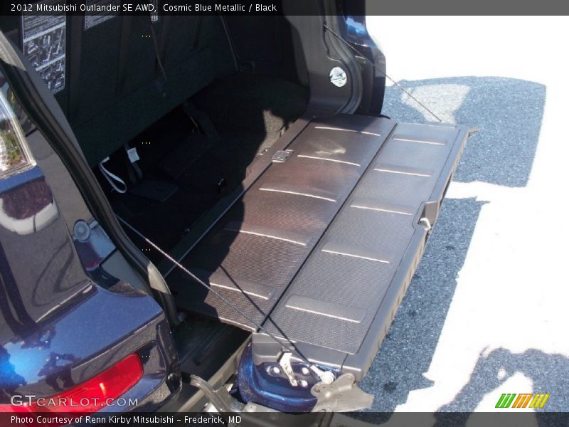 Cosmic Blue Metallic / Black 2012 Mitsubishi Outlander SE AWD