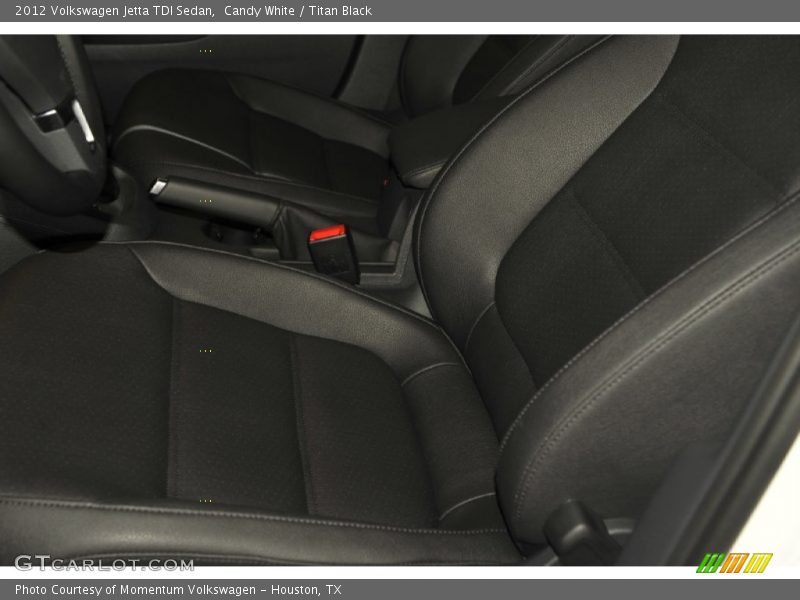 Candy White / Titan Black 2012 Volkswagen Jetta TDI Sedan