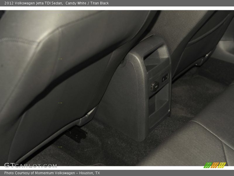 Candy White / Titan Black 2012 Volkswagen Jetta TDI Sedan