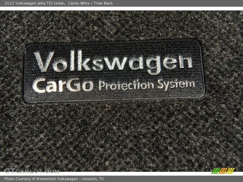Candy White / Titan Black 2012 Volkswagen Jetta TDI Sedan