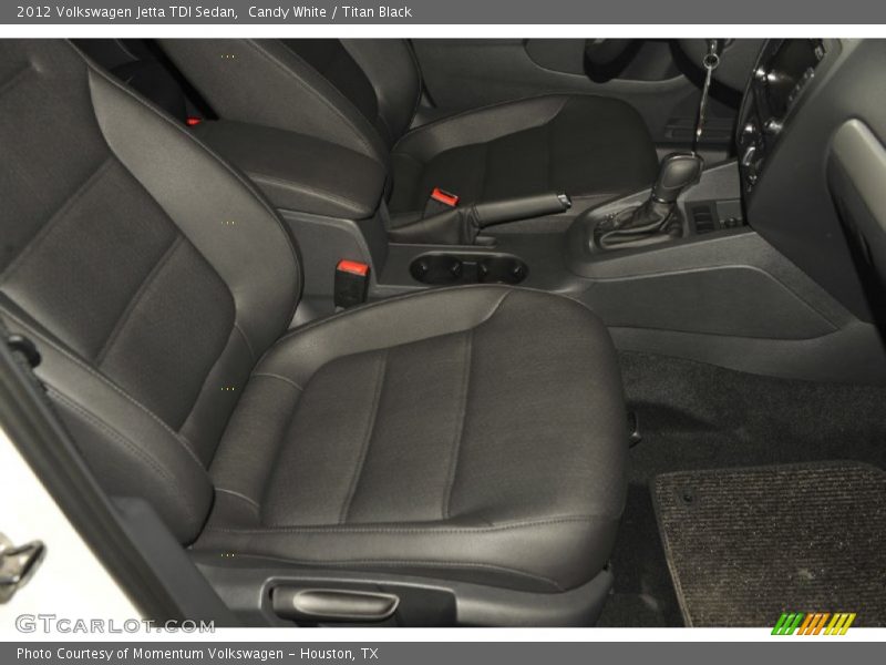 Candy White / Titan Black 2012 Volkswagen Jetta TDI Sedan