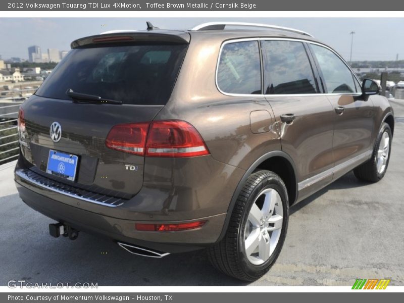 Toffee Brown Metallic / Cornsilk Beige 2012 Volkswagen Touareg TDI Lux 4XMotion