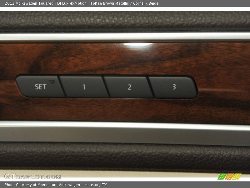 Toffee Brown Metallic / Cornsilk Beige 2012 Volkswagen Touareg TDI Lux 4XMotion