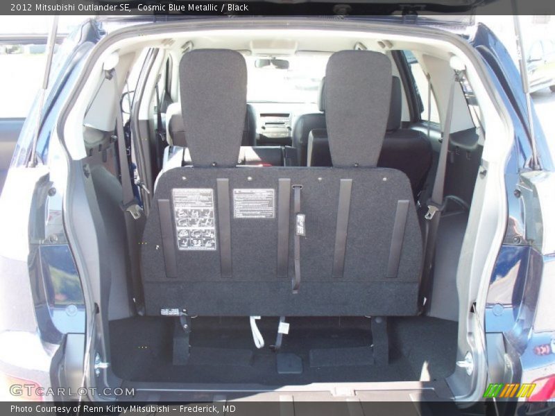 Cosmic Blue Metallic / Black 2012 Mitsubishi Outlander SE