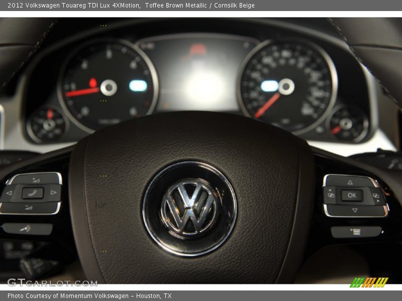 Toffee Brown Metallic / Cornsilk Beige 2012 Volkswagen Touareg TDI Lux 4XMotion