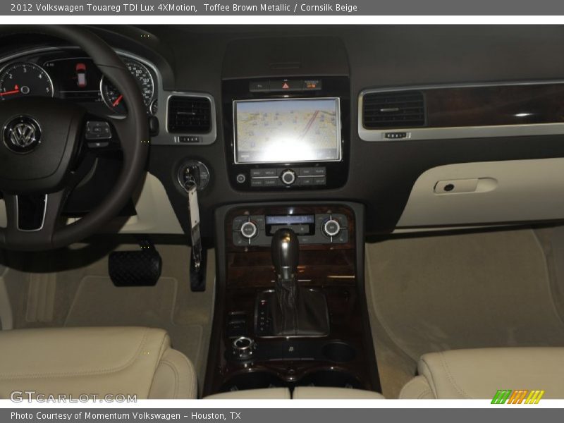 Toffee Brown Metallic / Cornsilk Beige 2012 Volkswagen Touareg TDI Lux 4XMotion