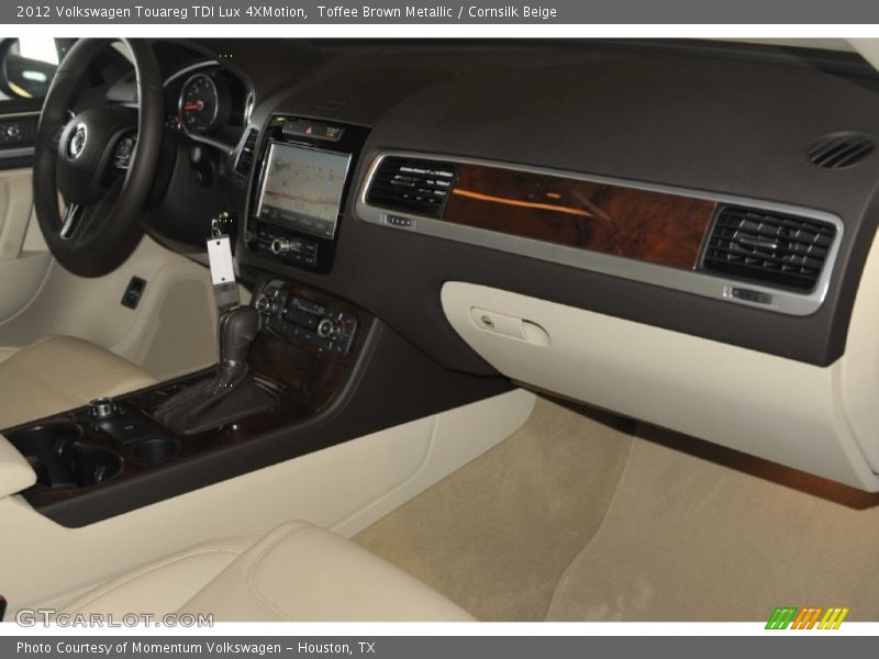 Toffee Brown Metallic / Cornsilk Beige 2012 Volkswagen Touareg TDI Lux 4XMotion