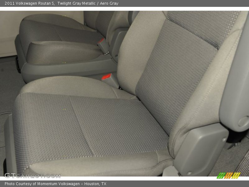Twilight Gray Metallic / Aero Gray 2011 Volkswagen Routan S