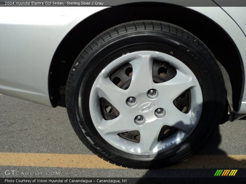 Sterling Silver / Gray 2004 Hyundai Elantra GLS Sedan