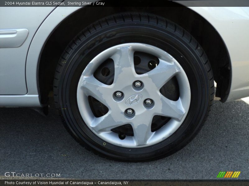 Sterling Silver / Gray 2004 Hyundai Elantra GLS Sedan