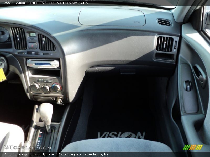 Sterling Silver / Gray 2004 Hyundai Elantra GLS Sedan