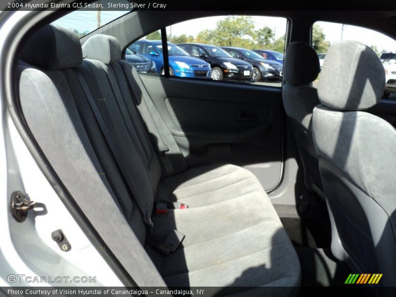 Sterling Silver / Gray 2004 Hyundai Elantra GLS Sedan