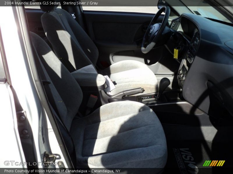 Sterling Silver / Gray 2004 Hyundai Elantra GLS Sedan
