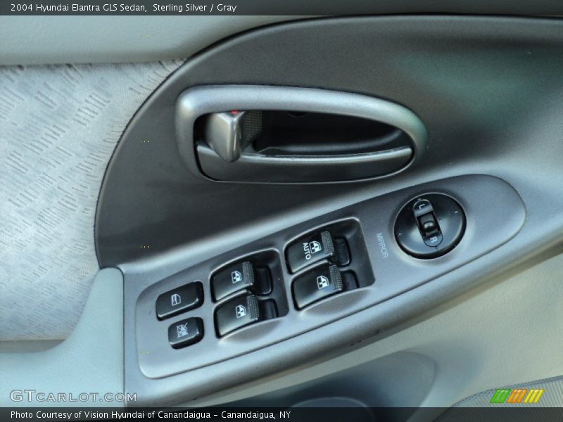 Sterling Silver / Gray 2004 Hyundai Elantra GLS Sedan