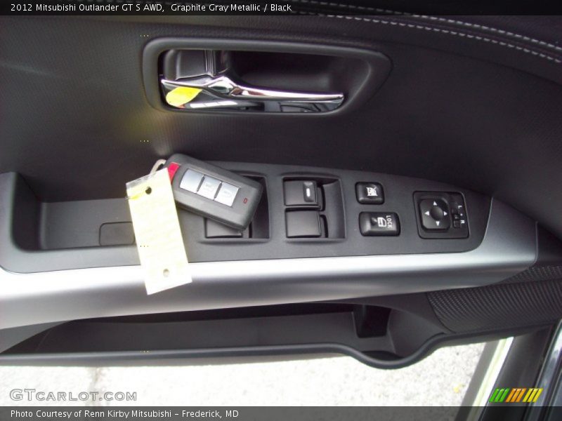 Controls of 2012 Outlander GT S AWD