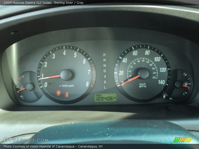 Sterling Silver / Gray 2004 Hyundai Elantra GLS Sedan