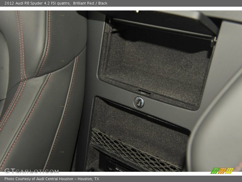 Brilliant Red / Black 2012 Audi R8 Spyder 4.2 FSI quattro