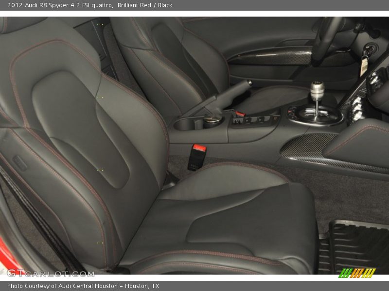  2012 R8 Spyder 4.2 FSI quattro Black Interior