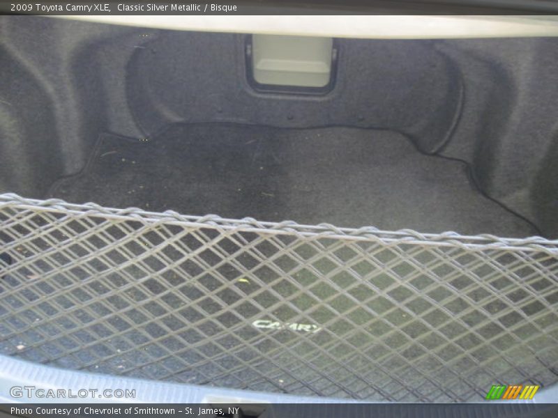 Classic Silver Metallic / Bisque 2009 Toyota Camry XLE